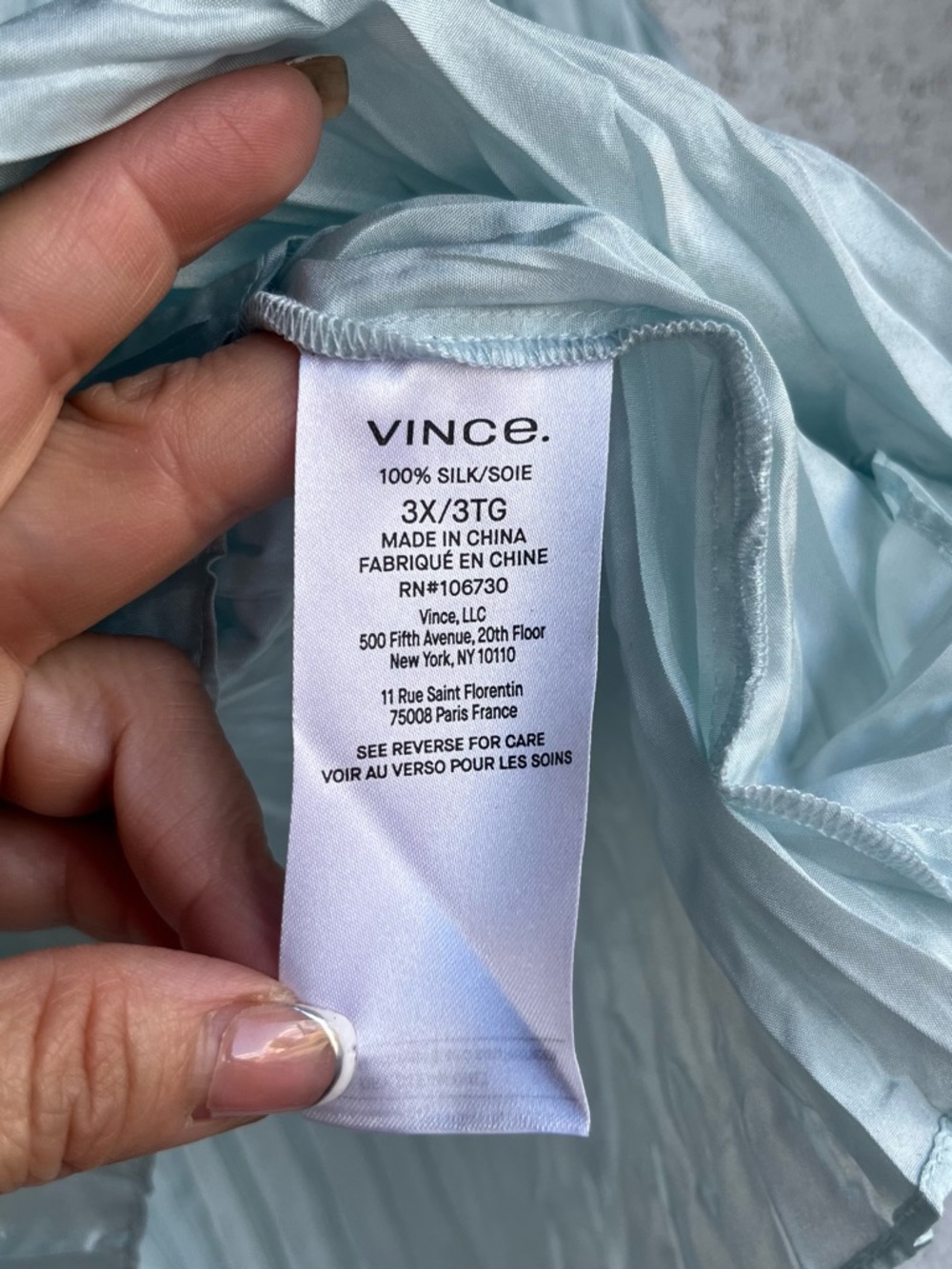 Vince Silk Sky Blue Pleated Split-Neck Textured Blouse - Picture 10 of 10